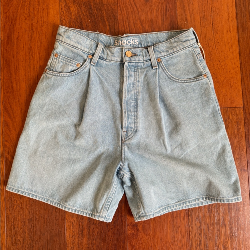 Brand new, high waisted denim shorts!
